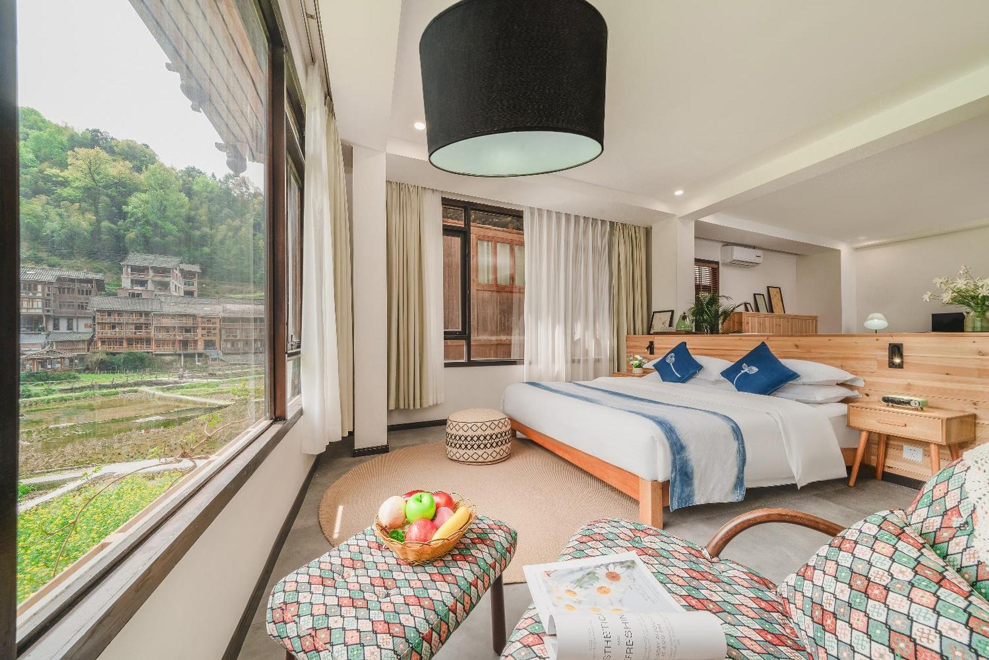 肇兴溪舍山堂 Creekside Inn 黎平 エクステリア 写真