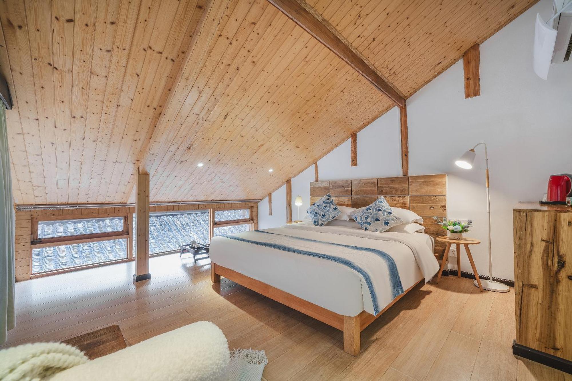肇兴溪舍山堂 Creekside Inn 黎平 エクステリア 写真